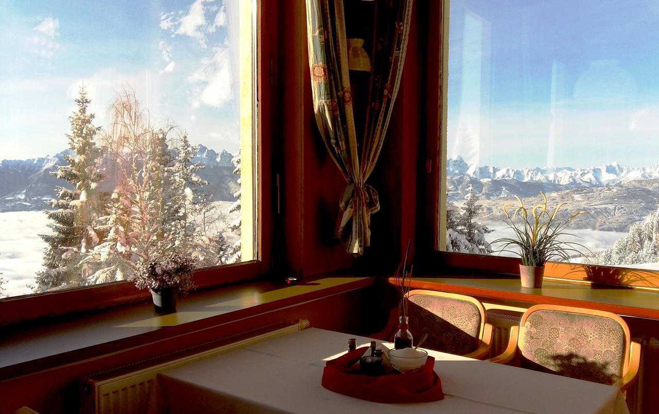 Hotel Alpinum Treffen Exterior photo